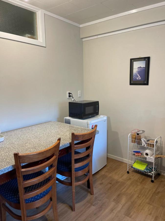 Swanson-Waitakere Stay In Scenic Sunrise Auckland Exterior photo